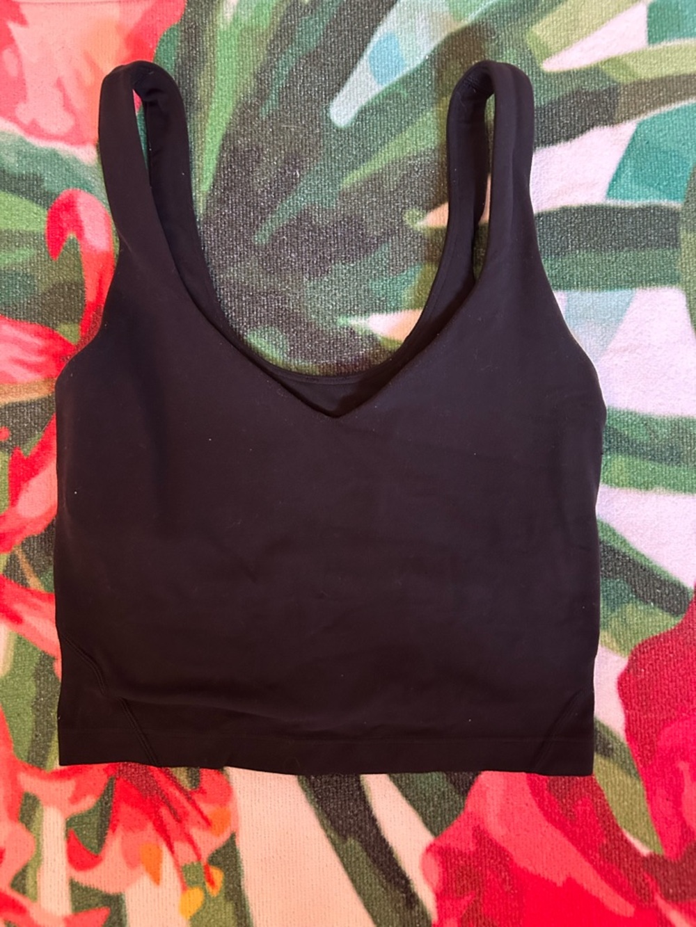 lululemon athletica Black Scoop Neck Tank Top